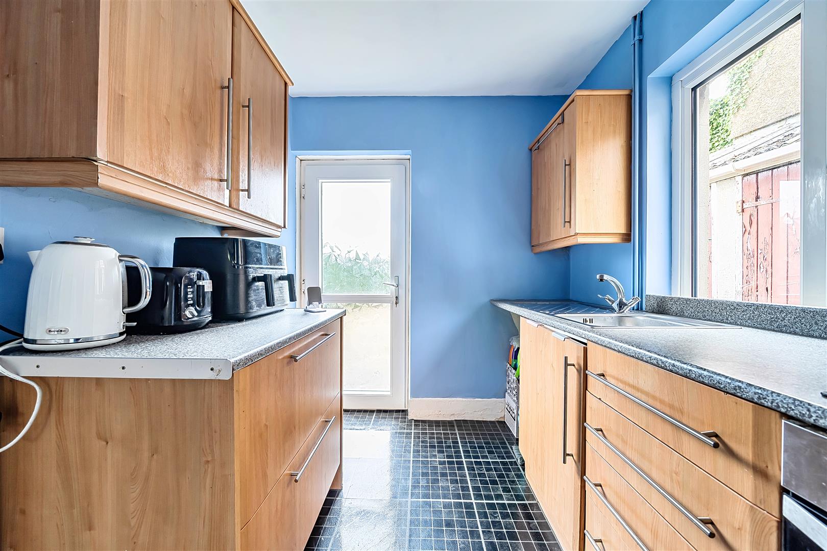 Heol Dewi Sant, Penllergaer, Swansea